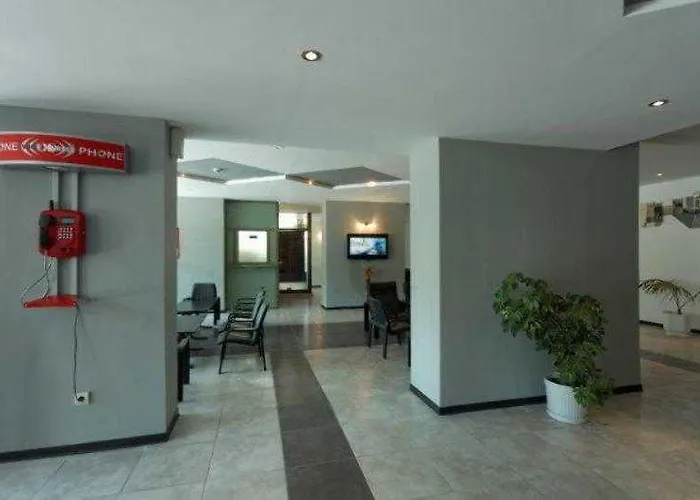 Отель Tsarevets 2*